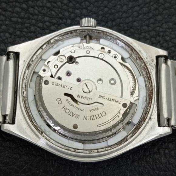 Vintage 1985 Citizen Automatic Mens Silver Watch W/daydate & Black accents - Picture 9 of 9